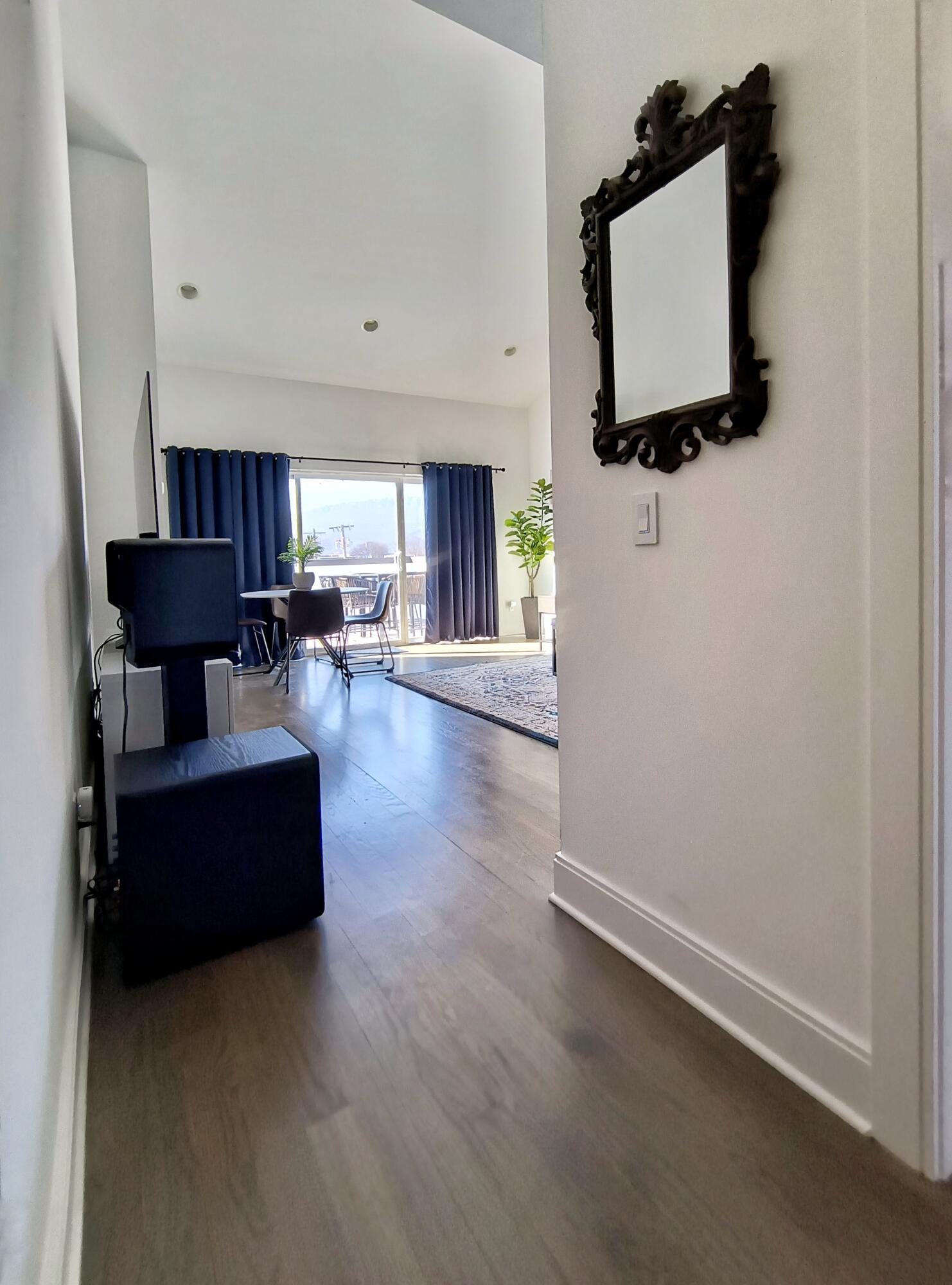 18 East 16th Street Chattanooga, TN 37408 - Photo 59 of 97 3rd Floor Entertaining !!!