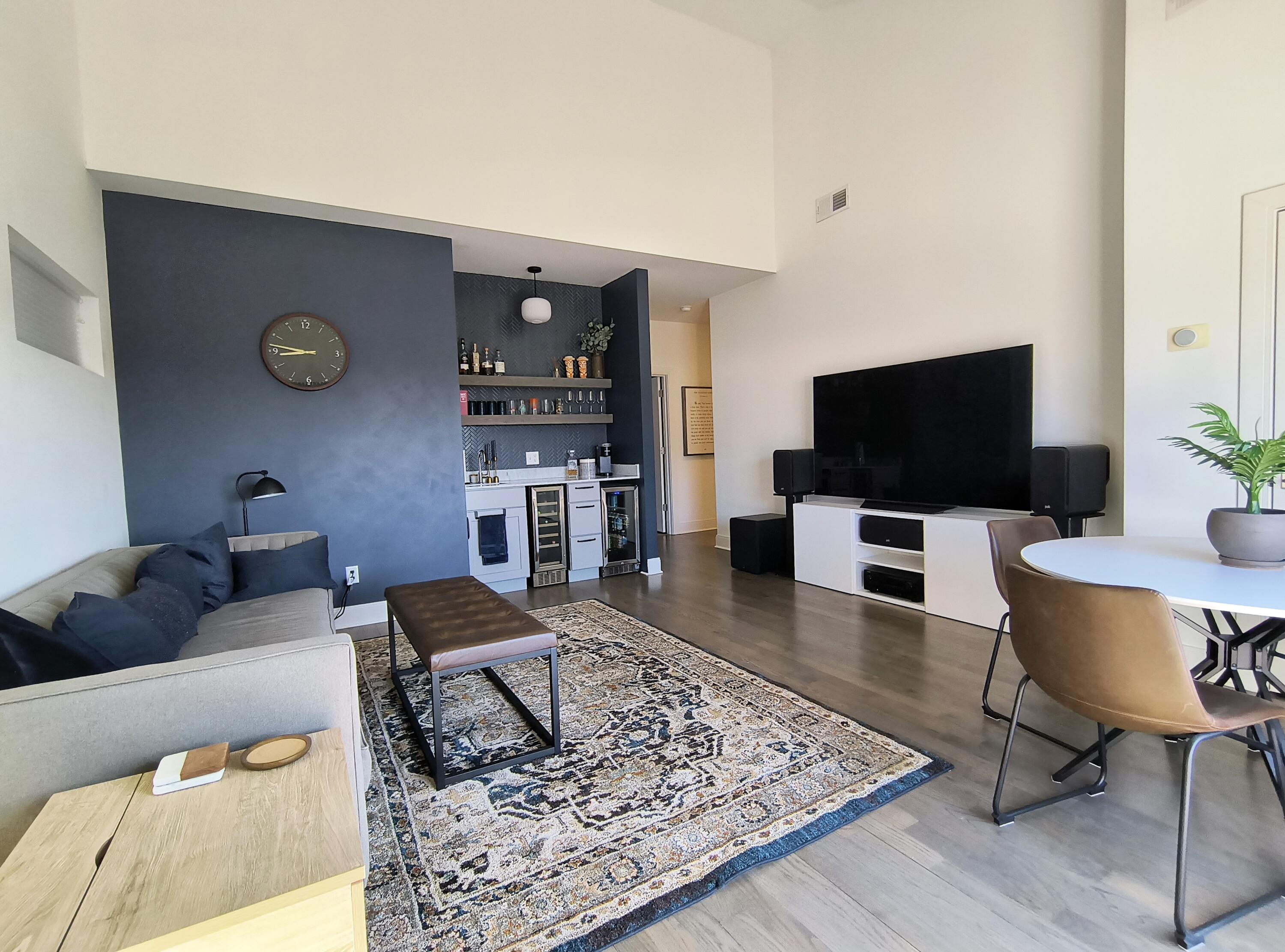 18 East 16th Street Chattanooga, TN 37408 - Photo 60 of 97 Wet Bar & Massive Screen Area