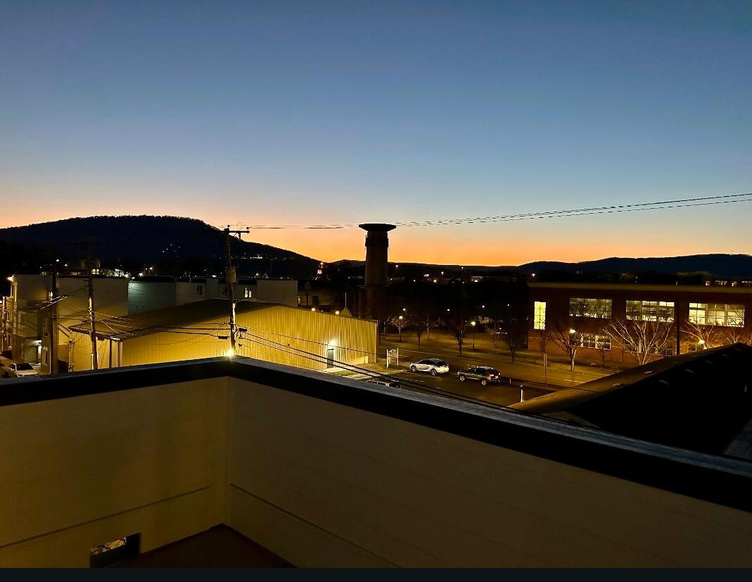 18 East 16th Street Chattanooga, TN 37408 - Photo 69 of 94 Sunsets are Amazing