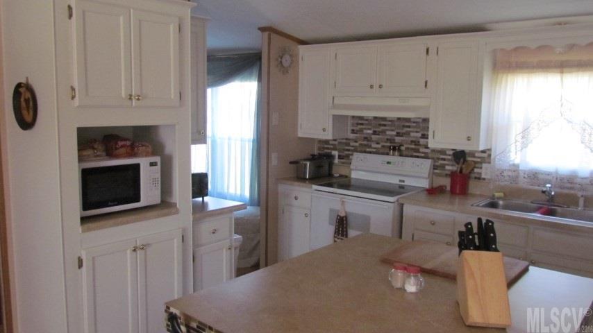 320 Wellman Road Hiddenite, NC 28636 - Photo 3 of 25 Gallery Image 3