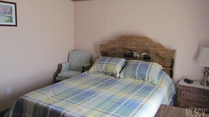 320 Wellman Road Hiddenite, NC 28636 - Photo 8 of 25 Gallery Image 8