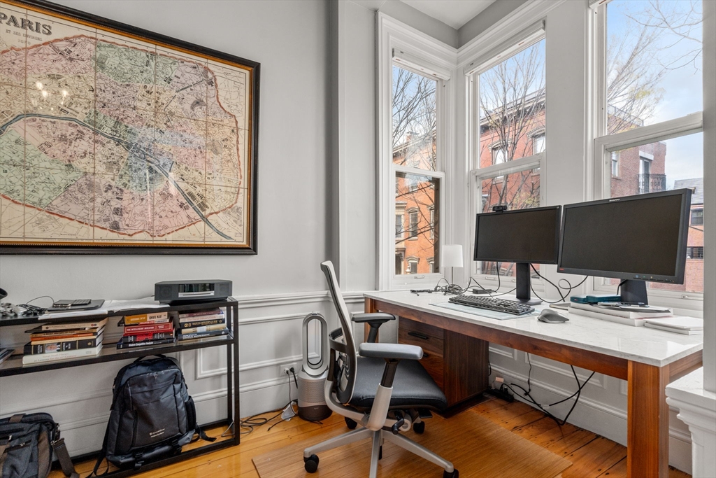 40 Chestnut Street, Unit 2 Boston, MA 02129 - Photo 15 of 26