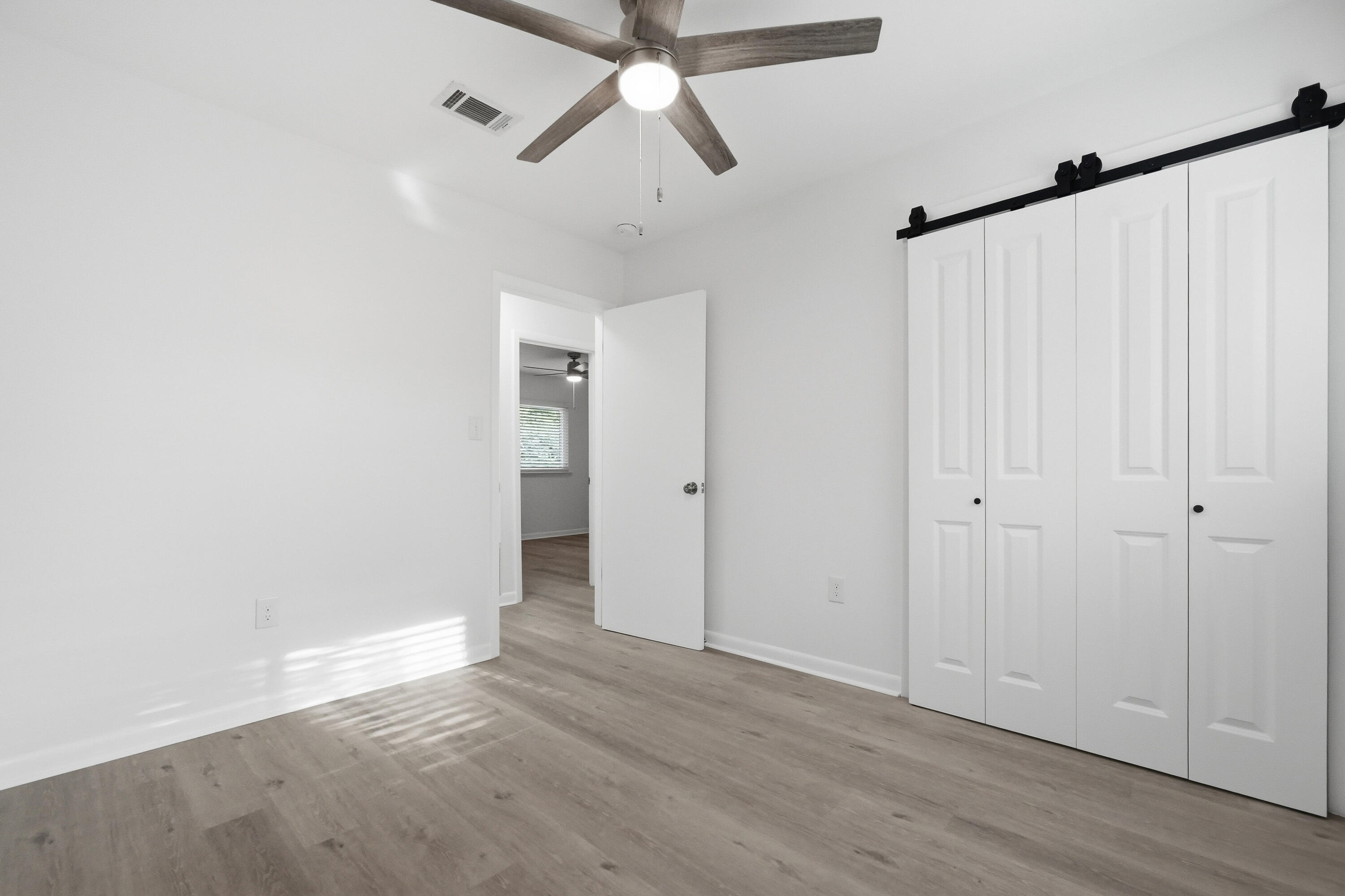 547 Mooney Road Northeast Fort Walton Beach, FL 32547 - Photo 31 of 52 547 mooney rd ne-50