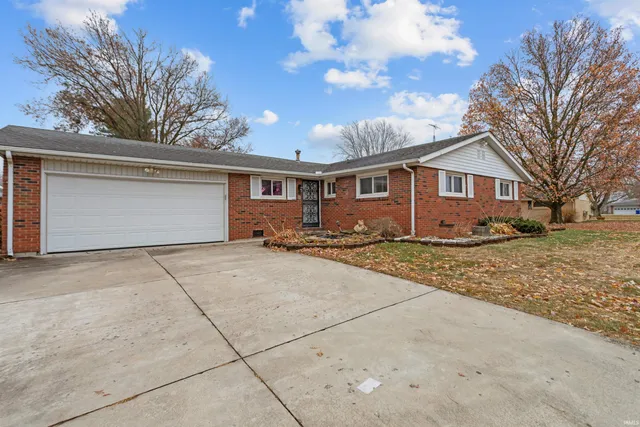 $220,000 | 709 Marsha Drive, Kokomo, IN 46902