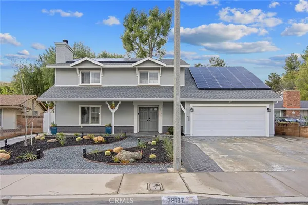 $899,000 | 28137 Oaklar Drive, Saugus, CA 91350