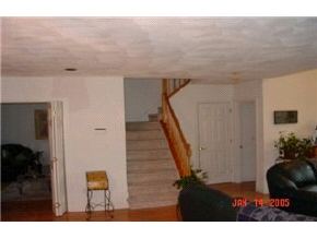 79 Hawthorne Village Road, Unit 79 Nashua, NH 03062 - Photo 8 of 9