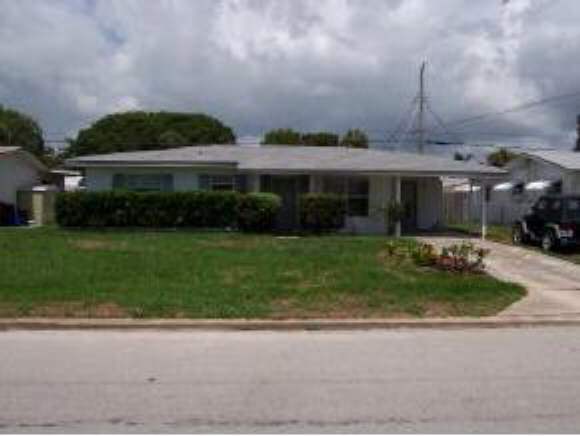 792 Mohawk Avenue Melbourne, FL 32935 - Photo 1 of 7 Primary Photo