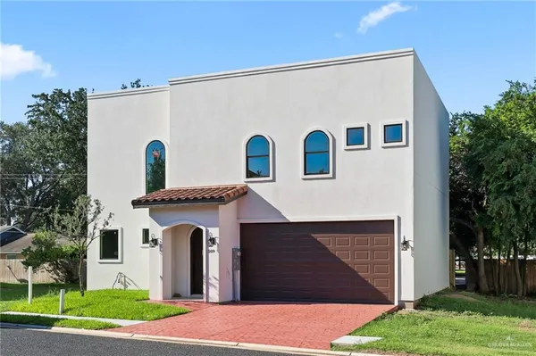 $2,500 | 509 Ithaca Avenue, McAllen, TX 78501