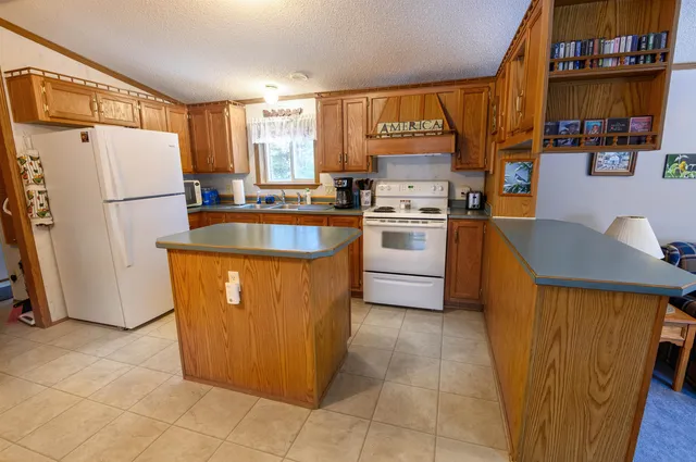 $1,100,000 | N4084 10th Drive, Montello, WI 53949