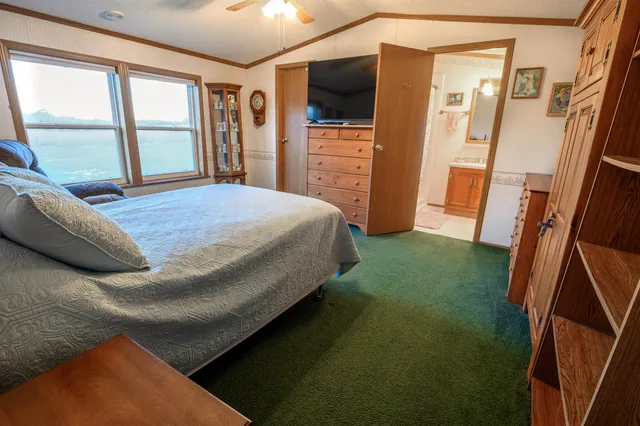 $1,100,000 | N4084 10th Drive, Montello, WI 53949