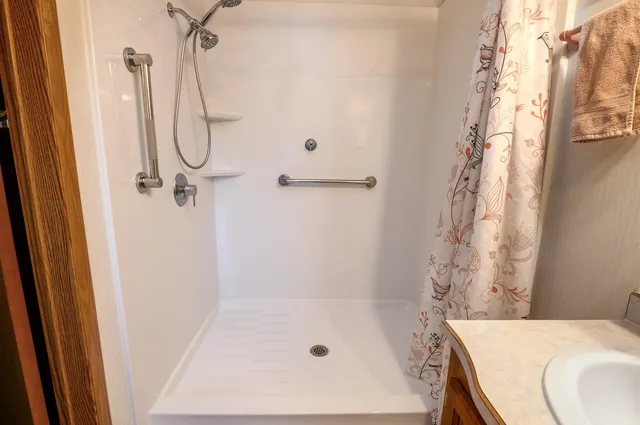 $1,100,000 | N4084 10th Drive, Montello, WI 53949