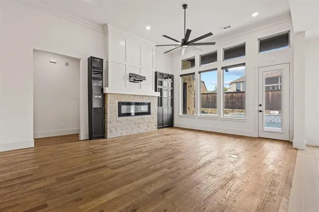 $729,999 | 3720 Parkwood Lane, Denison, TX 75020