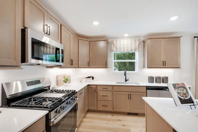 $508,990 | 1687 Langston Lane Northeast, St. Michael, MN 55376