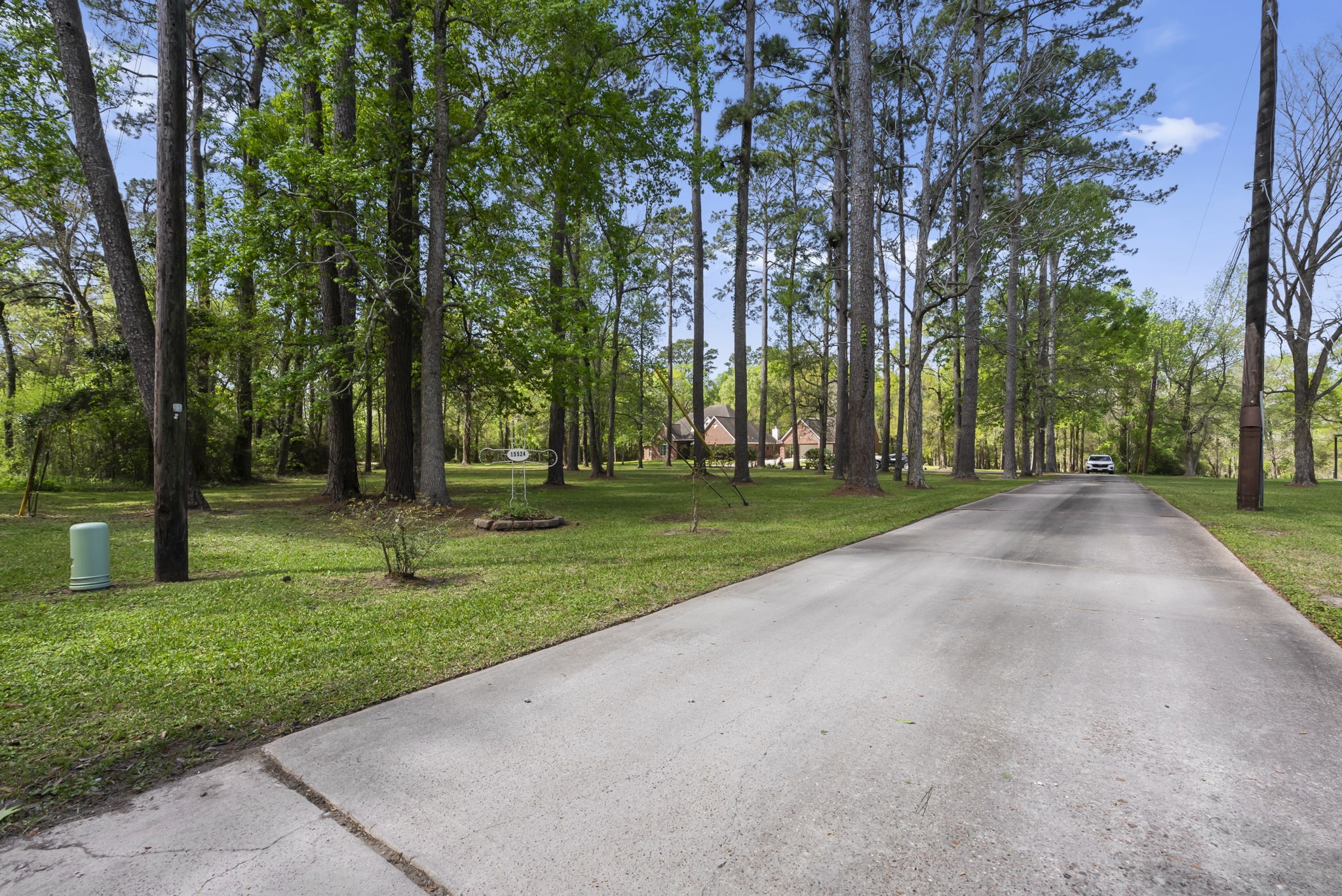 15524 Jim Branch Road Dayton, TX 77535 - Photo 38 of 40 a view of a park with tree s