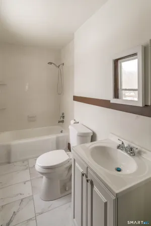 $1,800 | 63 Main Street, Middlefield, CT 06481