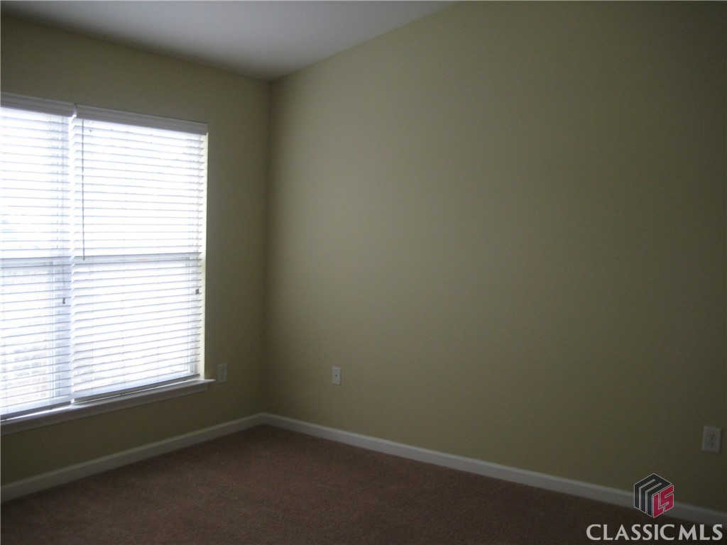 490 South Barnett Shoals Road, Unit 918 Athens, GA 30605 - Photo 3 of 14