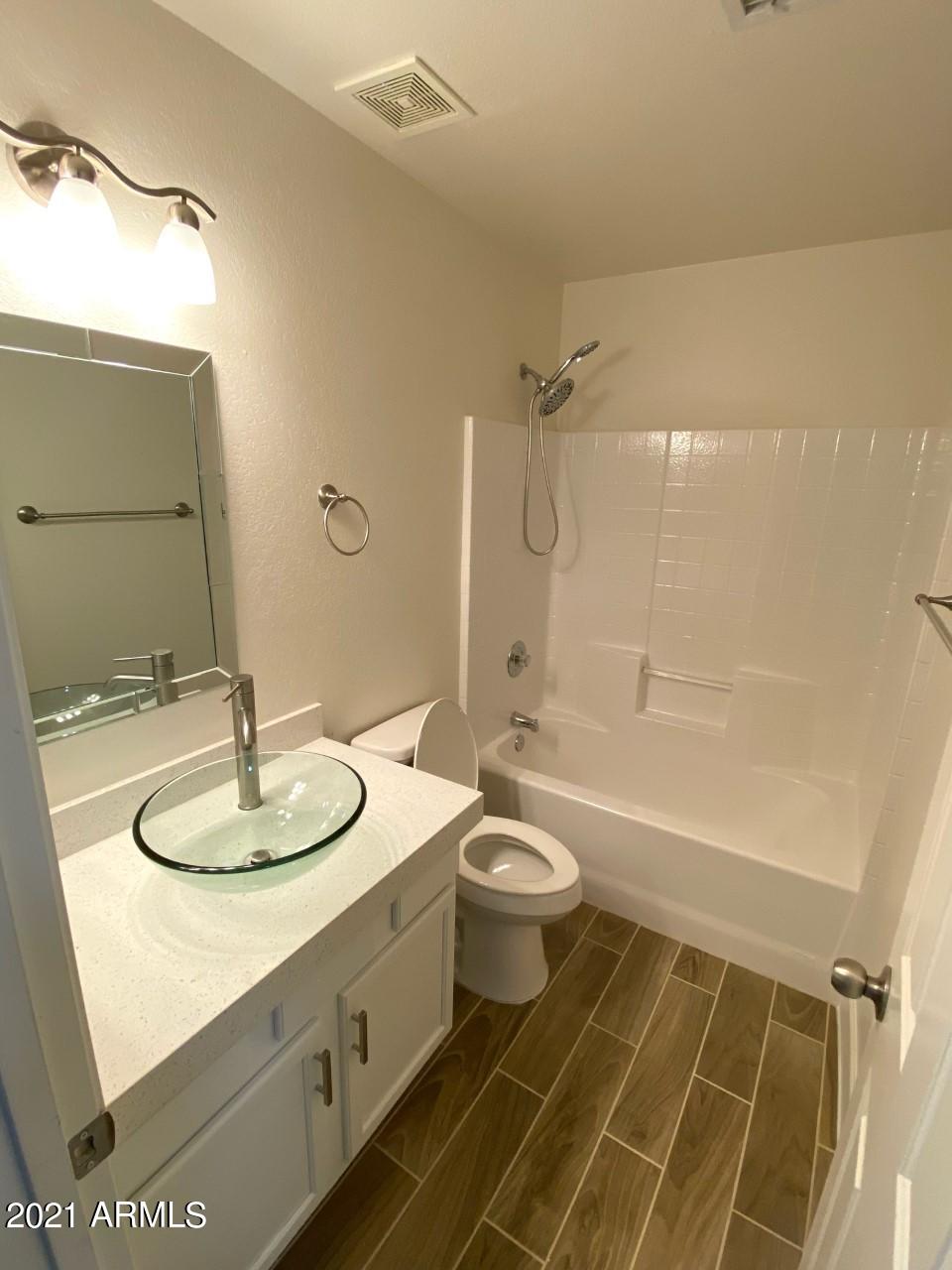 8572 West Granada Road Phoenix, AZ 85037 - Photo 14 of 32 thumbnail_image4 (2)