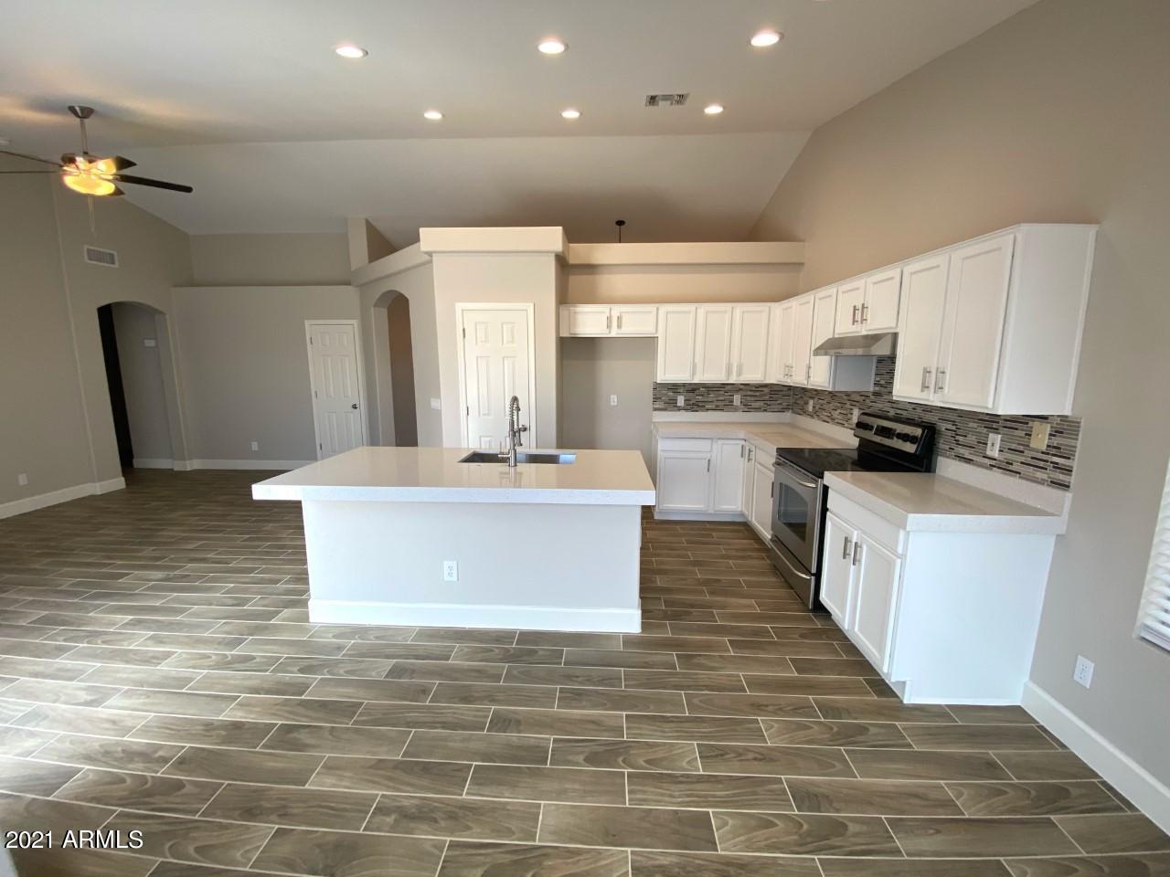 8572 West Granada Road Phoenix, AZ 85037 - Photo 6 of 32 thumbnail_image0 (2)