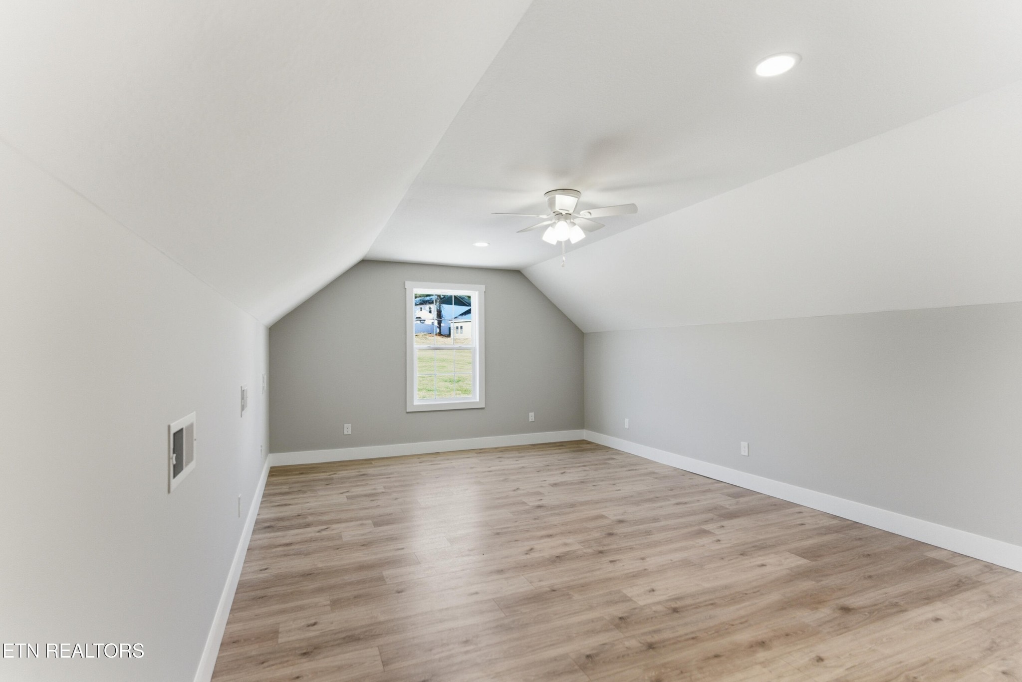 153 Washita Lane Rutledge, TN 37861 - Photo 31 of 44 wooden floor in an empty room with a window