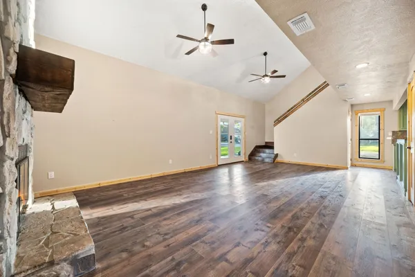 $330,000 | 241 Bluff Drive, Livingston, TX 77351