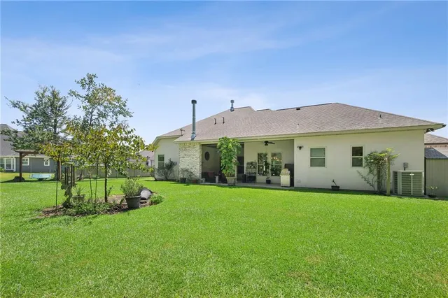 $479,500 | 23205 Audubon Lakes Boulevard, Robert, LA 70455