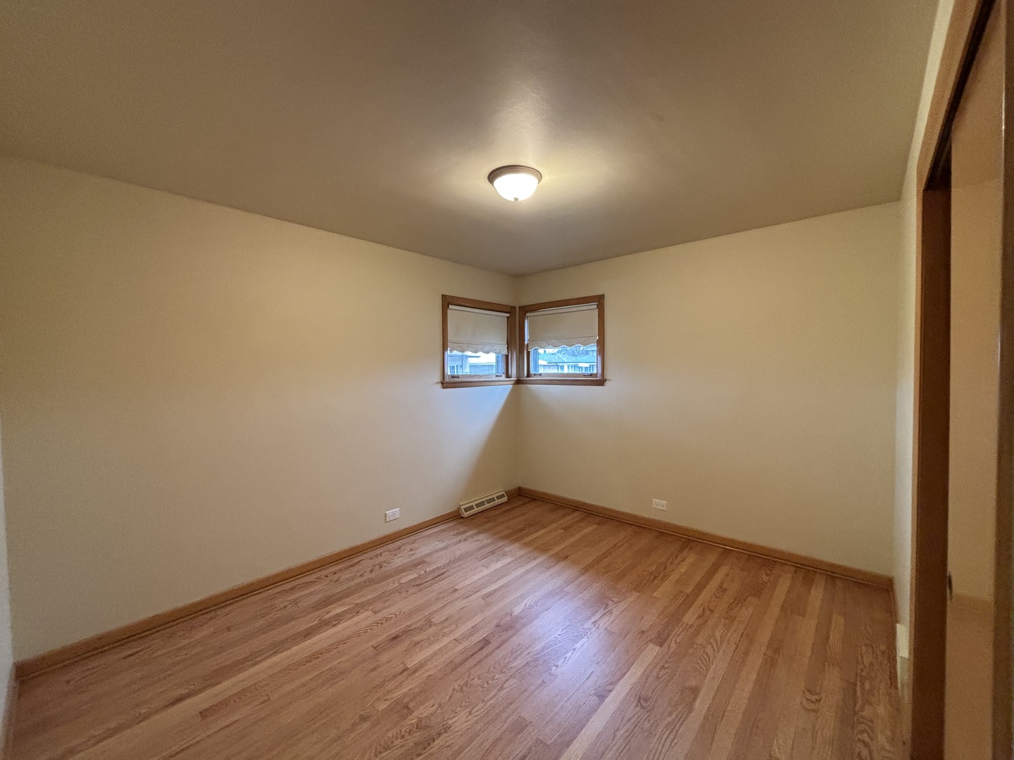 7657 West Gunnison Street Norridge, IL 60706 - Photo 9 of 24