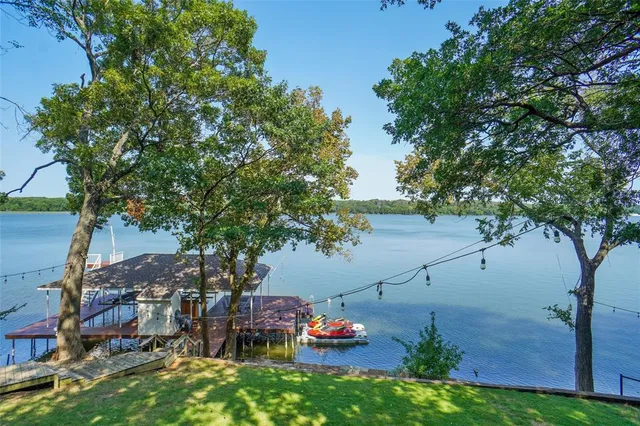 $1,249,000 | 2147 Chaparral, Gainesville, TX 76240