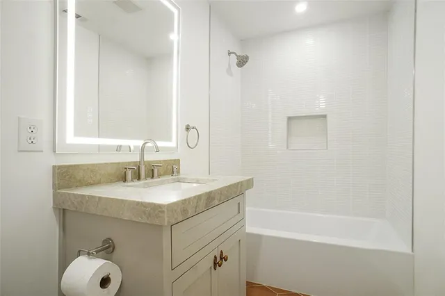 $1,249,000 | 2147 Chaparral, Gainesville, TX 76240