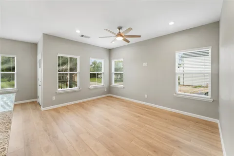 $1,599 | 5125 Jezebel Street, Unit B, Houston, TX 77033