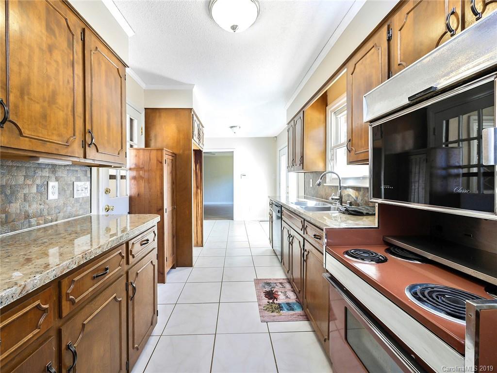 1290 Mollys Backbone Road Catawba, NC 28609 - Photo 11 of 42 Gallery Image 11
