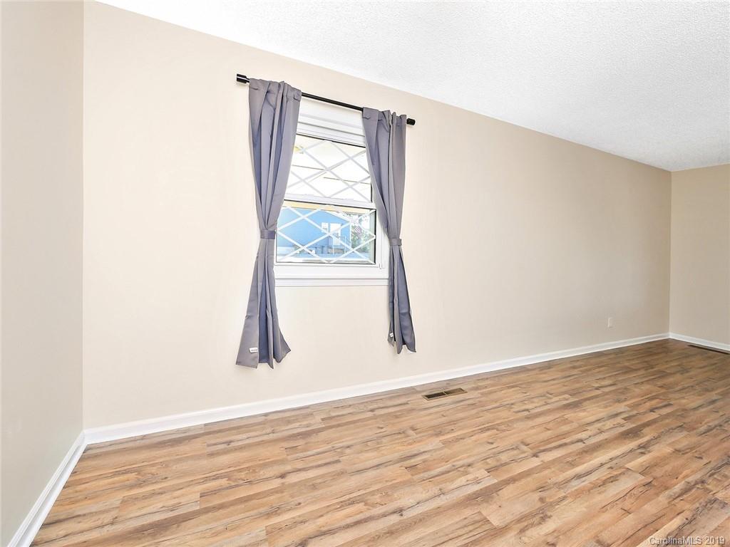 1290 Mollys Backbone Road Catawba, NC 28609 - Photo 7 of 42 Gallery Image 7