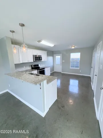 $119,000 | 1603 Dehart Drive, Unit F, New Iberia, LA 70560