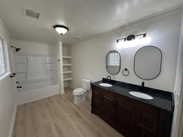 $2,000 | 1747 5th Street, Rosenberg, TX 77471