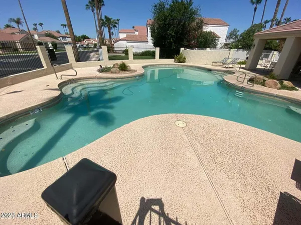 $2,750 | 1406 West Lake Mirage Court, Gilbert, AZ 85233