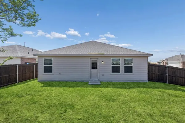 $297,999 | 1810 River Crossing Drive, Anna, TX 75409