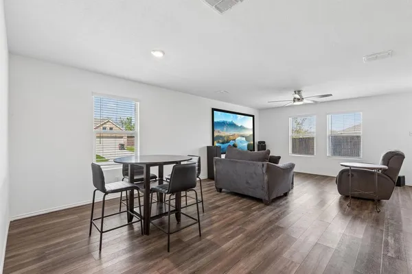 $297,999 | 1810 River Crossing Drive, Anna, TX 75409