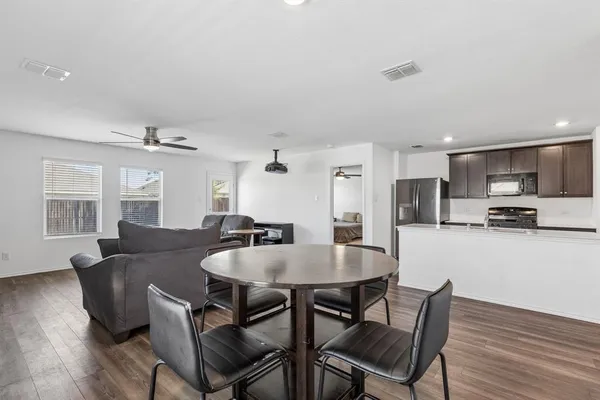 $297,999 | 1810 River Crossing Drive, Anna, TX 75409