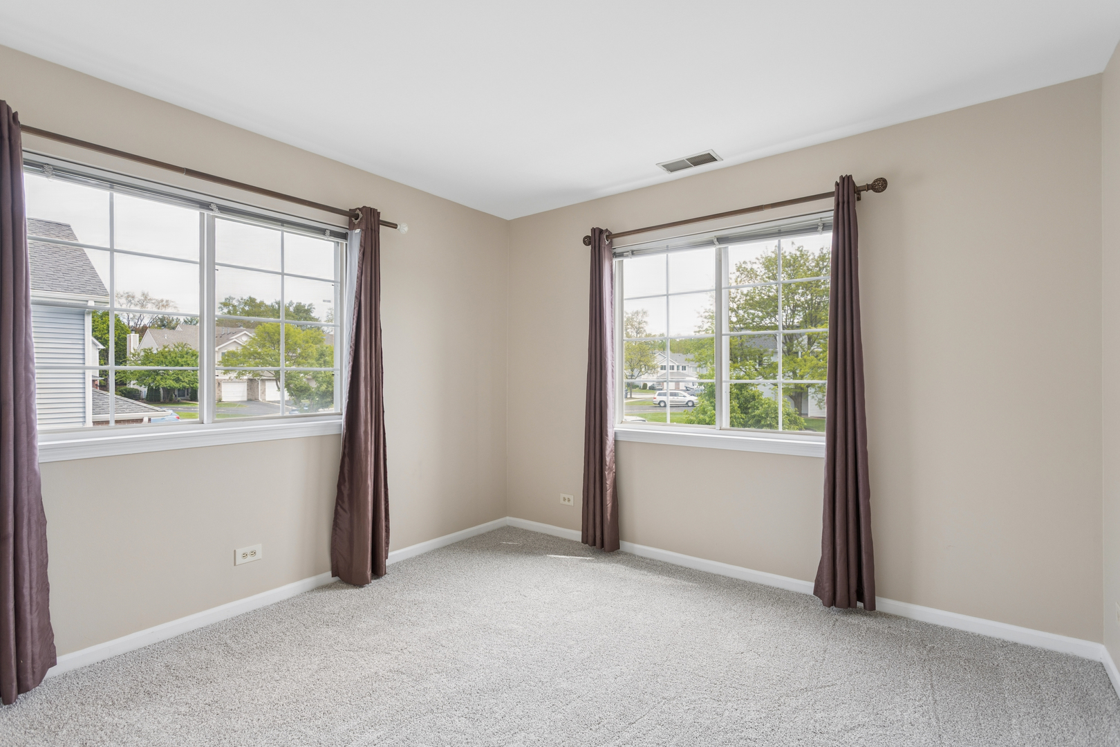 8167 Ripple Ridge Darien, IL 60561 - Photo 10 of 14