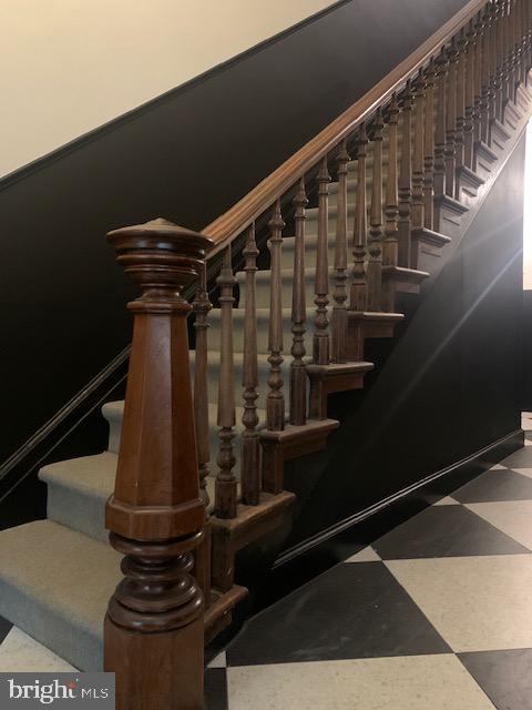 2118 Spruce Street, Unit 2R Philadelphia, PA 19103 - Photo 22 of 25 a view of entryway