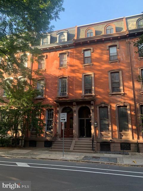 2118 Spruce Street, Unit 2R Philadelphia, PA 19103 - Photo 24 of 25 a front view of a building