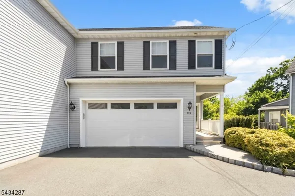 $6,000 | 119 Park Avenue, Unit B, Madison, NJ 07940