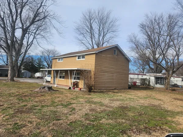 $99,000 | 1024 North Hickory Street, Du Quoin, IL 62832