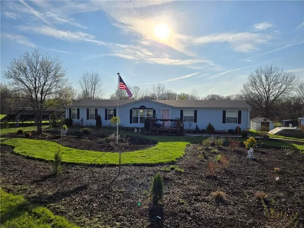 $315,000 | 64 Northwest 1391st Road, Holden, MO 64040