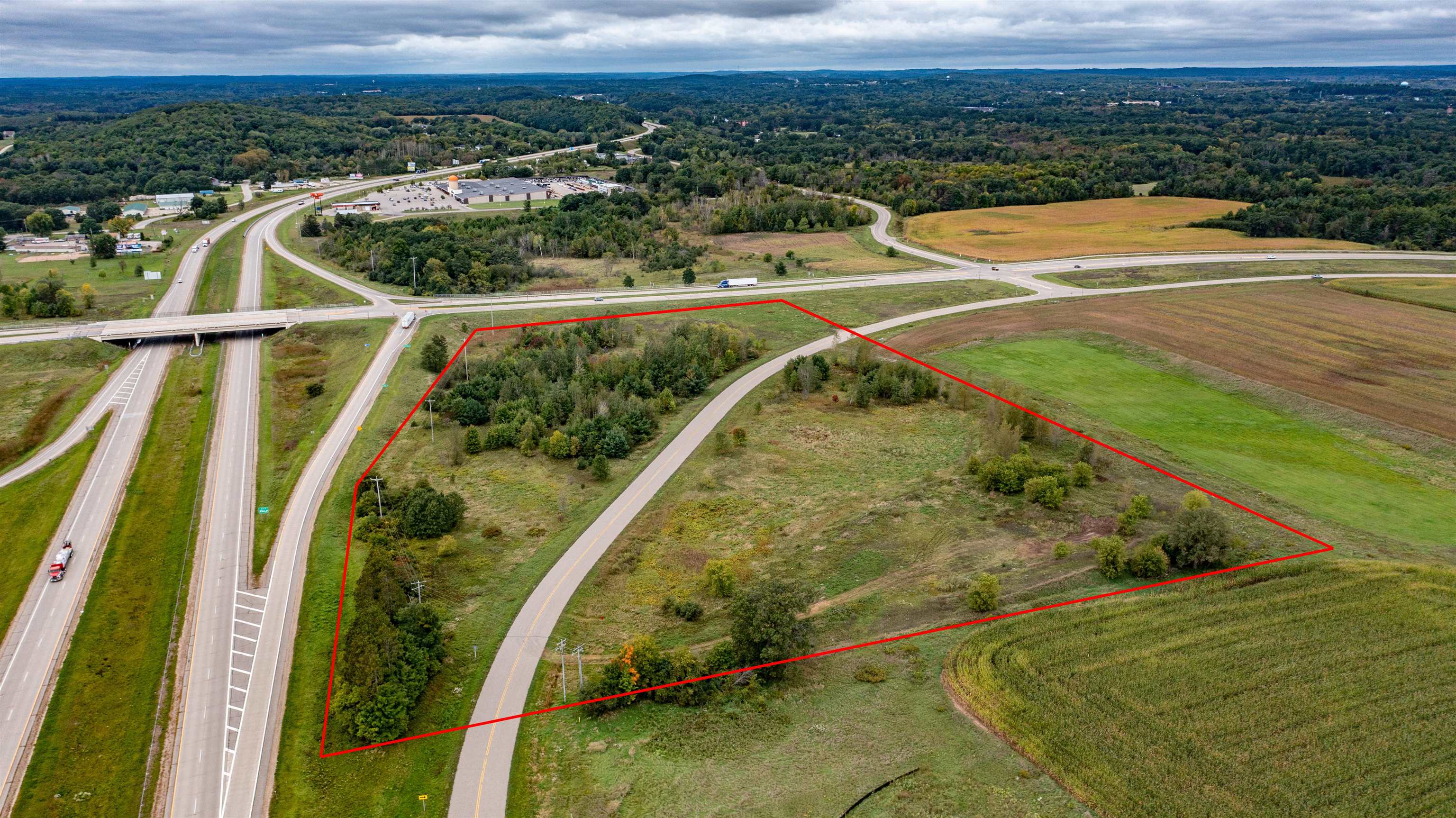 Runway Drive Waupaca, WI 54981 - Photo 7 of 9