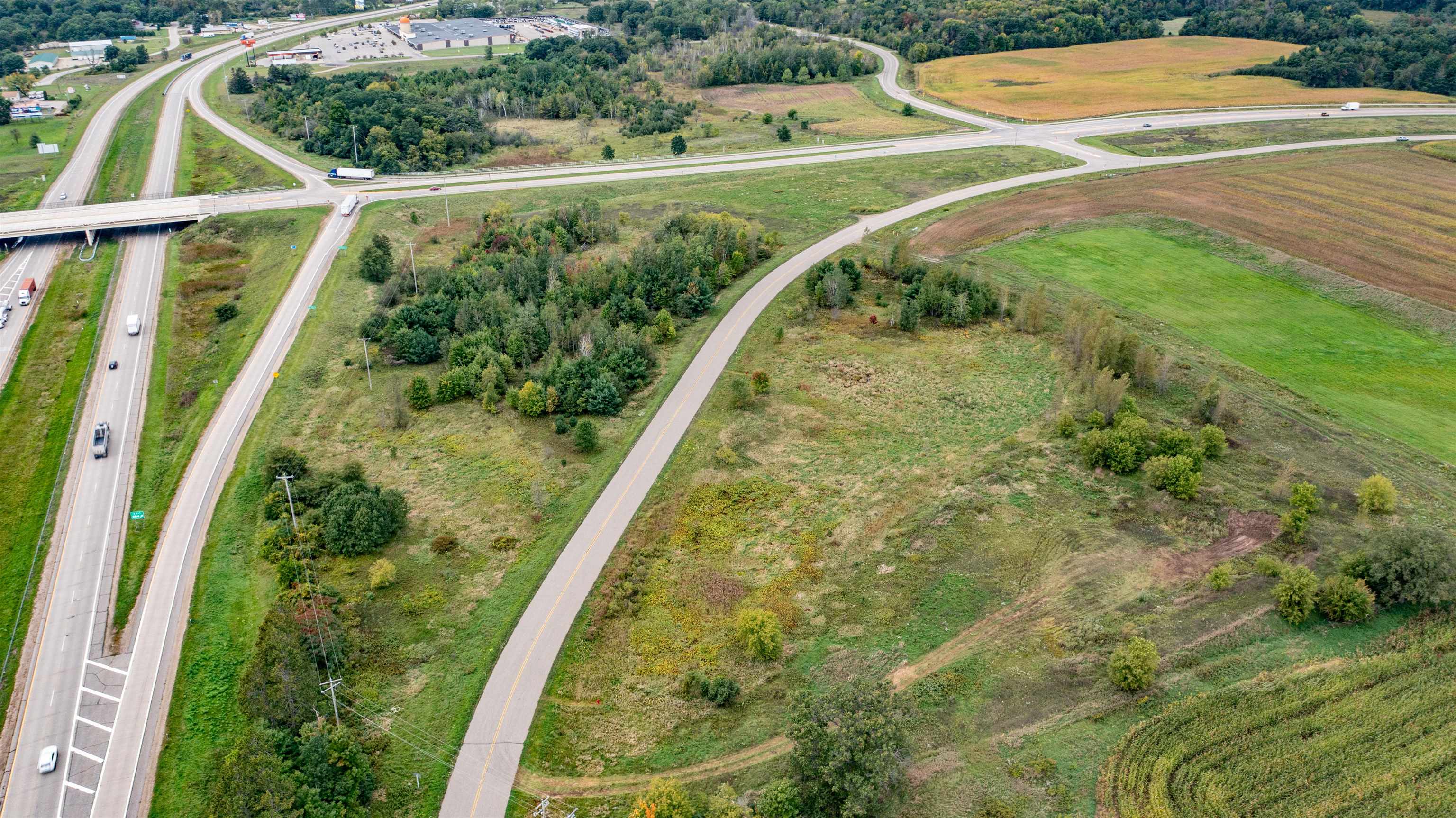 Runway Drive Waupaca, WI 54981 - Photo 8 of 9