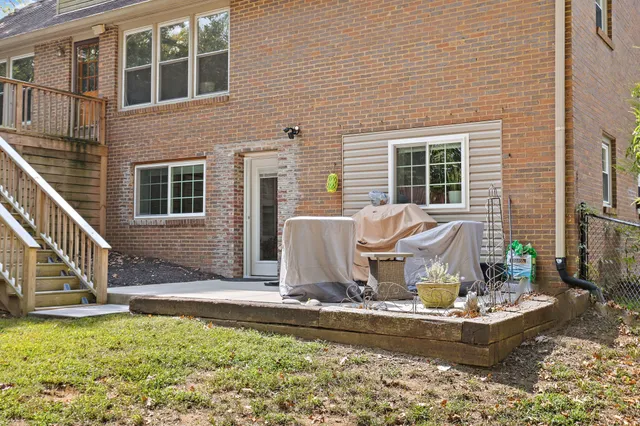 a view of a house with pool