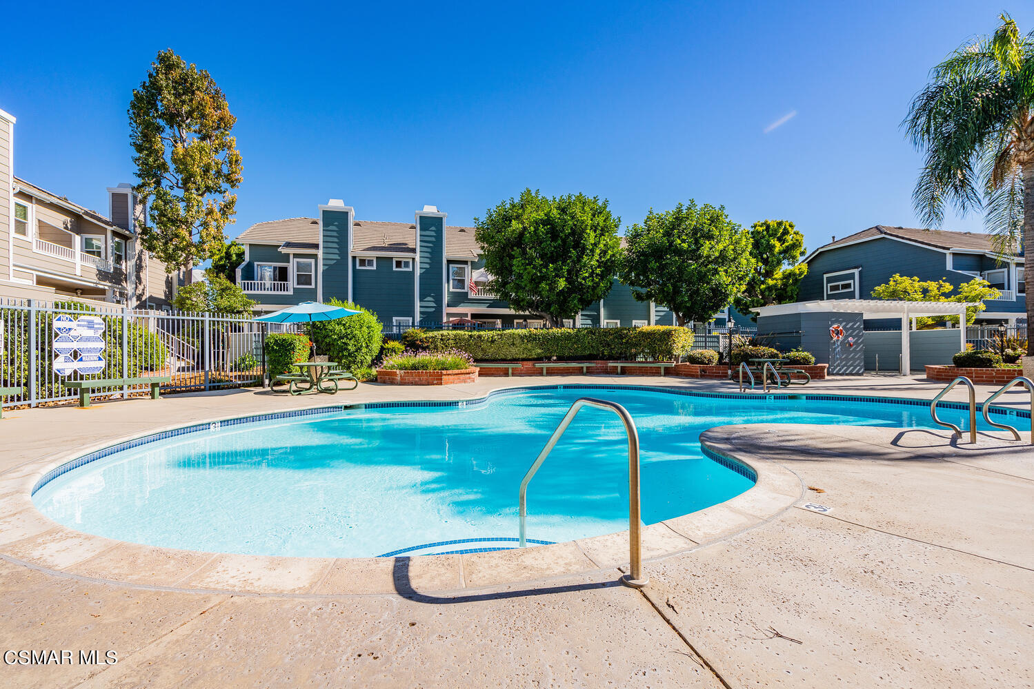 3966 Cochran Street, Unit 75 Simi Valley, CA 93063 - Photo 20 of 21 3966 Pool