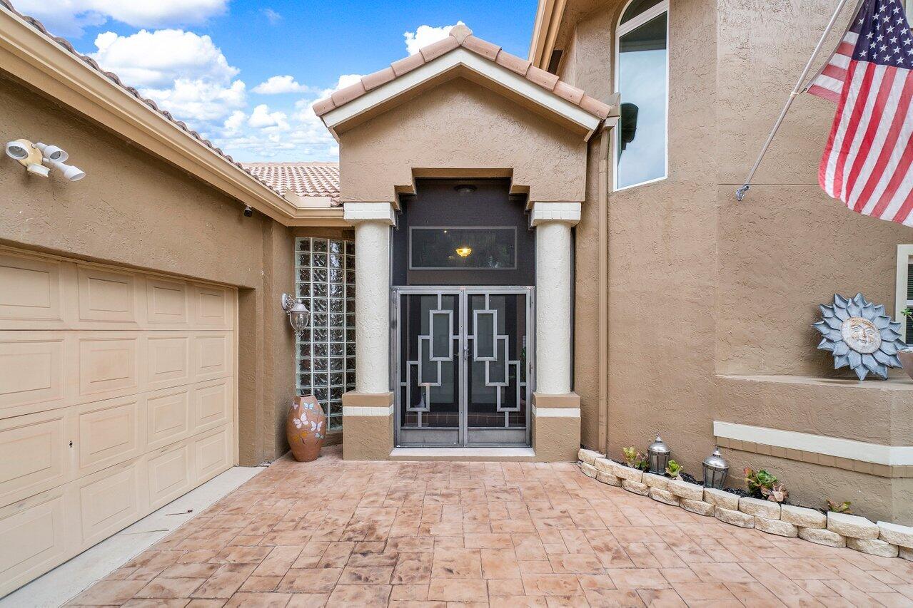 10970 Handel Place Boca Raton, FL 33498 - Photo 4 of 57 004-10970HandelPlace-BocaRaton-FL-33498-