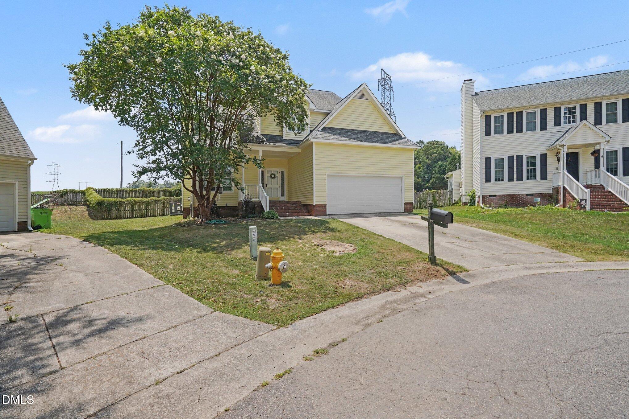 1900 Jupiter Hills Court Raleigh, NC 27604 - Photo 5 of 35 003_file_2972