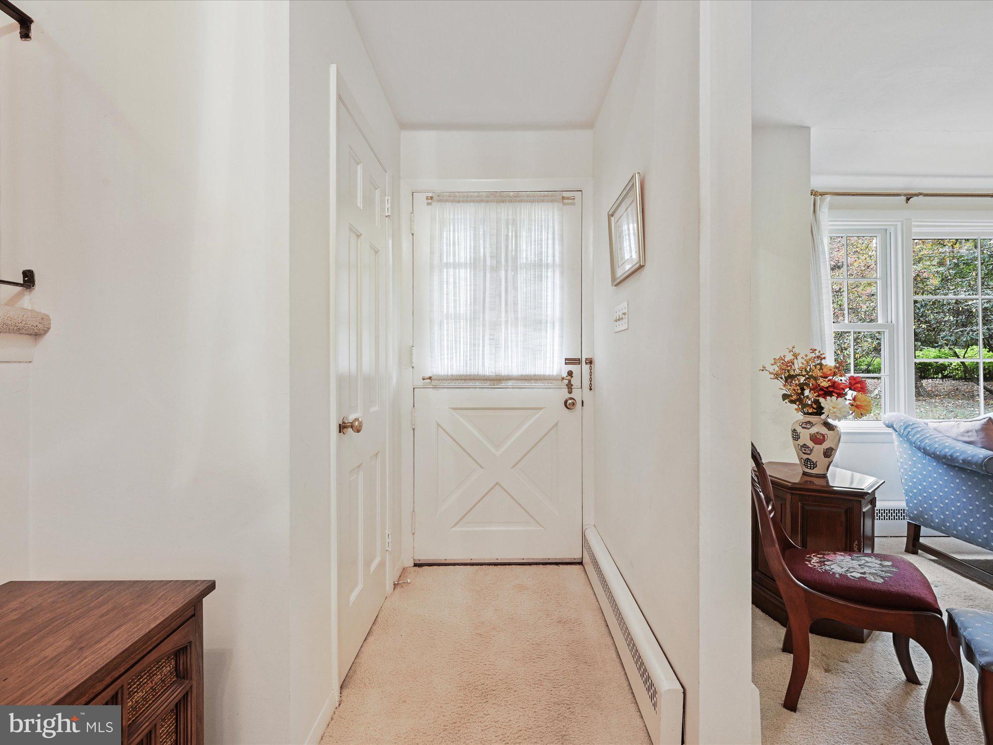 254 Upper Gulph Road Wayne, PA 19087 - Photo 11 of 57